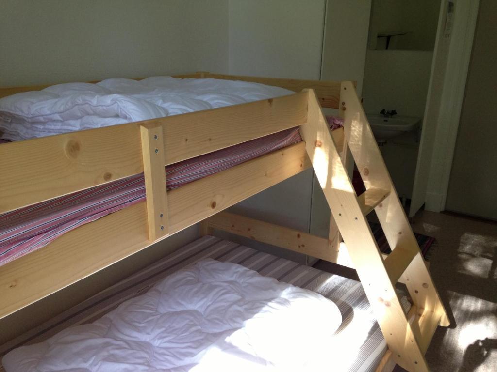 Ronneby Brunnspark Vandrarhem Och B&B Ruang foto