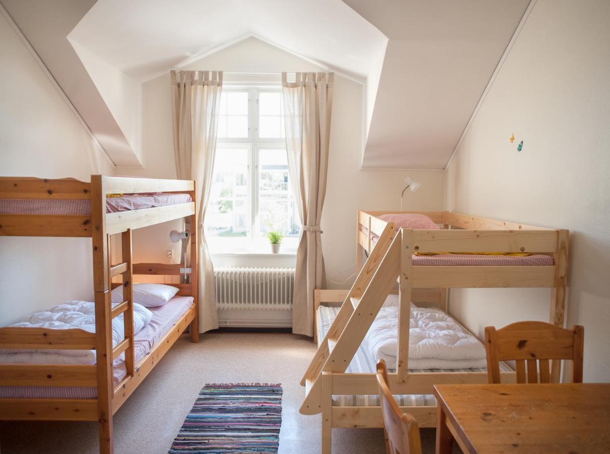 Ronneby Brunnspark Vandrarhem Och B&B Ruang foto